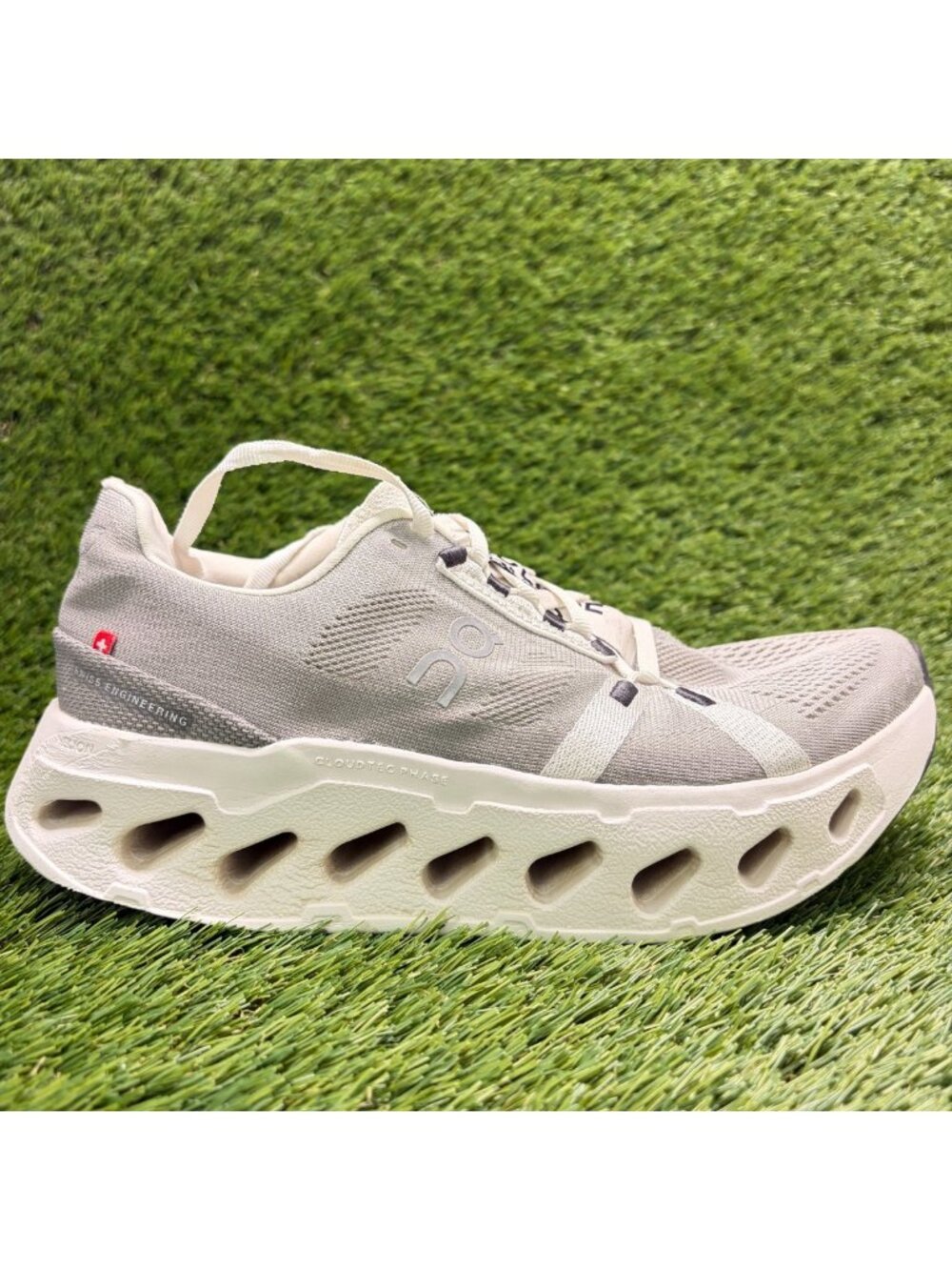 On Cloudeclipse Womens Size 8.5 Gray Athletic Running Walking Shoes Sneakers